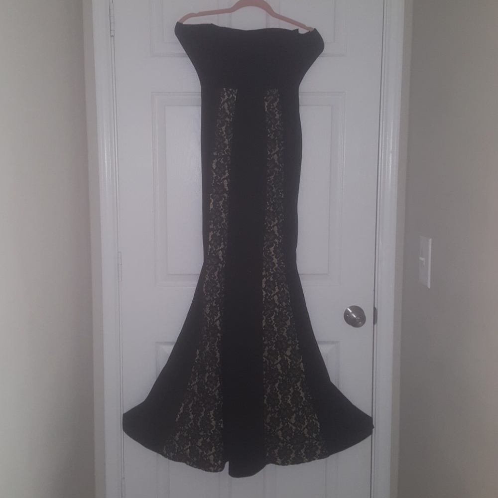 WINDSOR Strapless Mermaid Gown